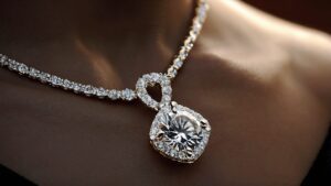 Luxury Anniversary Gift for Wife - Jewelry